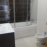 Carlota House - Apartman *
