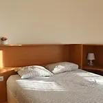 Apartman Carlota House - *